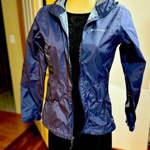 Columbia run rain jacket sz s